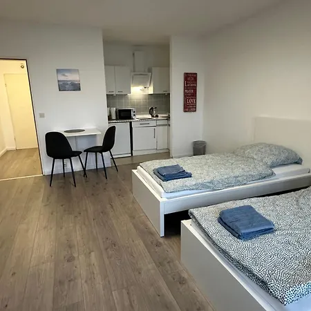 Stay-happy Flat In Halstenbek